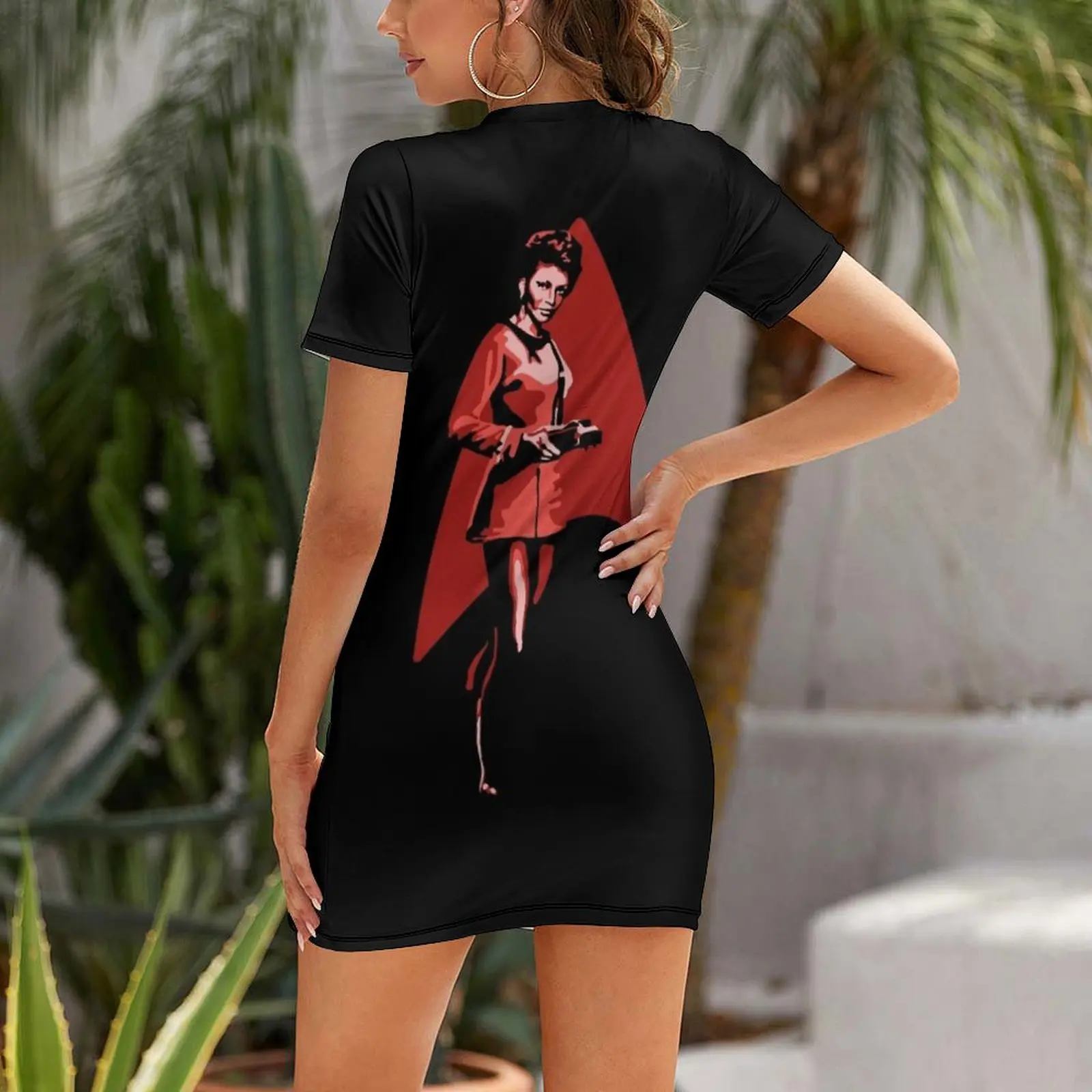 Vestido de manga corta Star Tr - Summer Clothing Trends 2025 reseña y precio